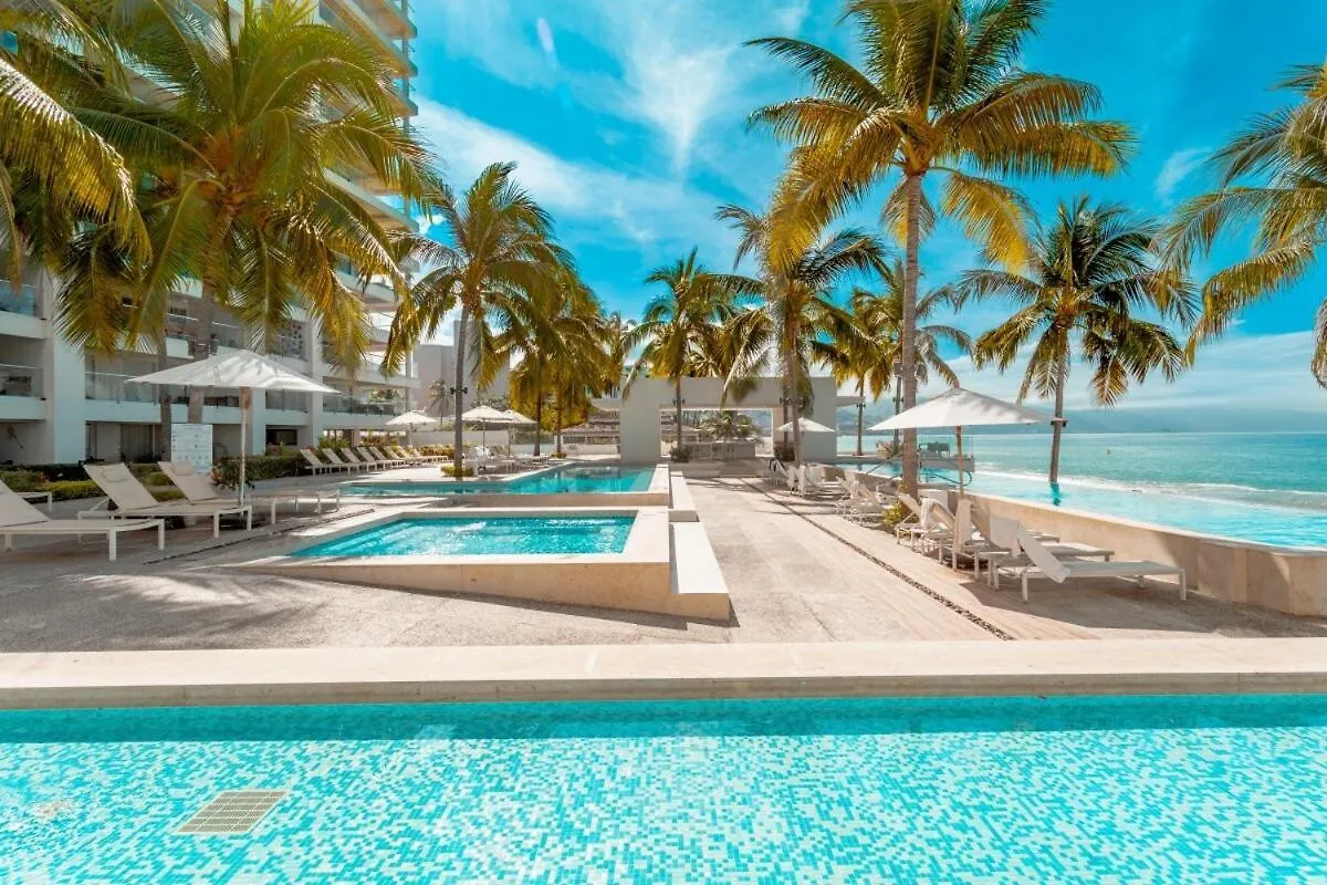 Oceanfront Apartment Puerto Vallarta Mexiko