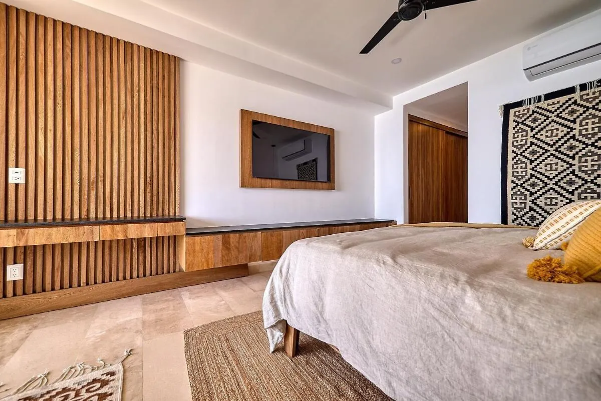 Oceanfront Apartment プエルトバラータ