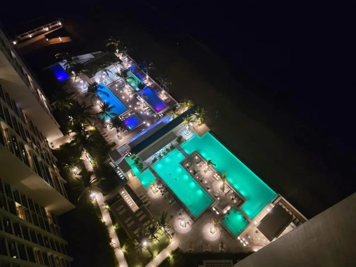 Oceanfront Apartment プエルトバラータ 0*,