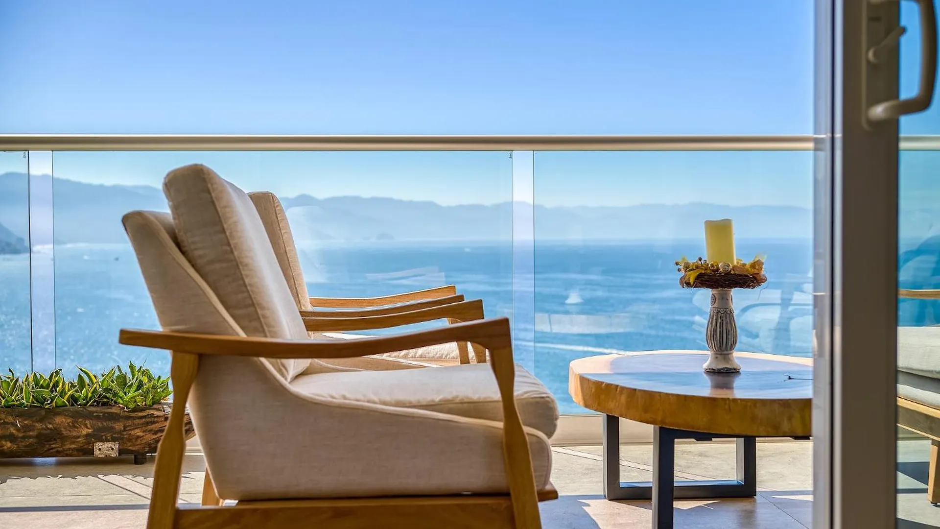 Oceanfront Apartment プエルトバラータ