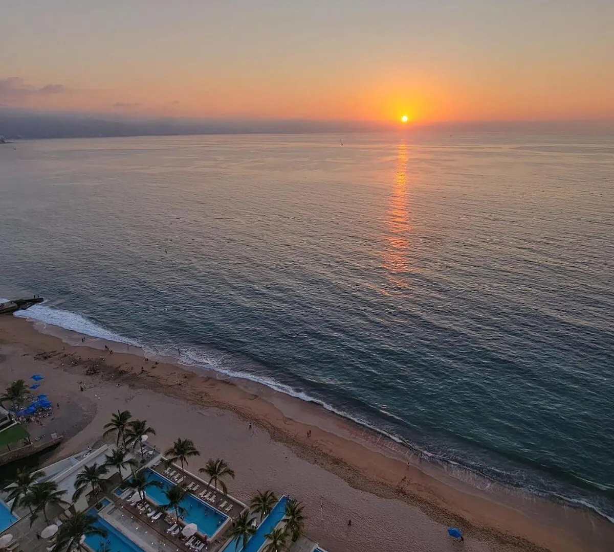 Oceanfront Apartment Puerto Vallarta